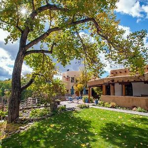 Inn On La Loma Plaza